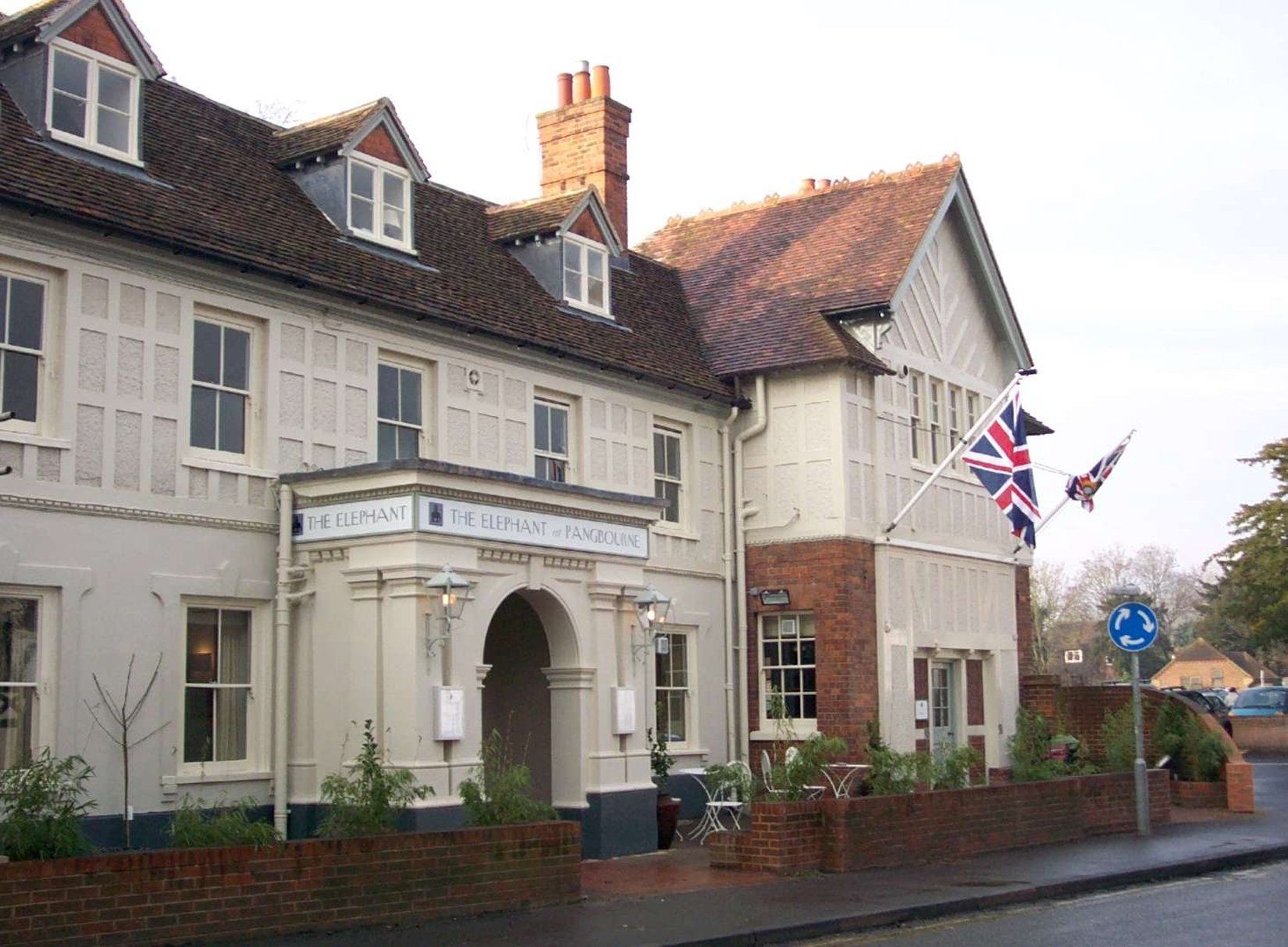 Elephant Hotel Pangbourne Eksteriør bilde