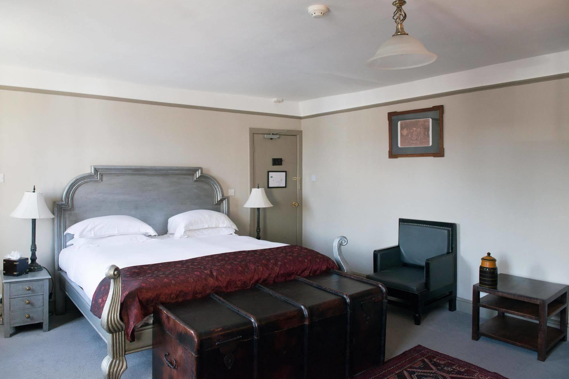 Elephant Hotel Pangbourne Eksteriør bilde